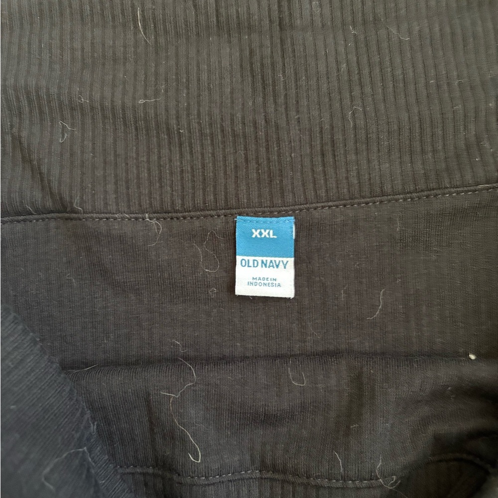 Old Navy Black Ribbed Top - Picture 2 of 3